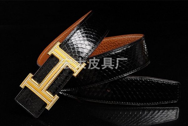 Hermes 2014 Snake Stripe Leather Reversible Black Belt 18k Gold
